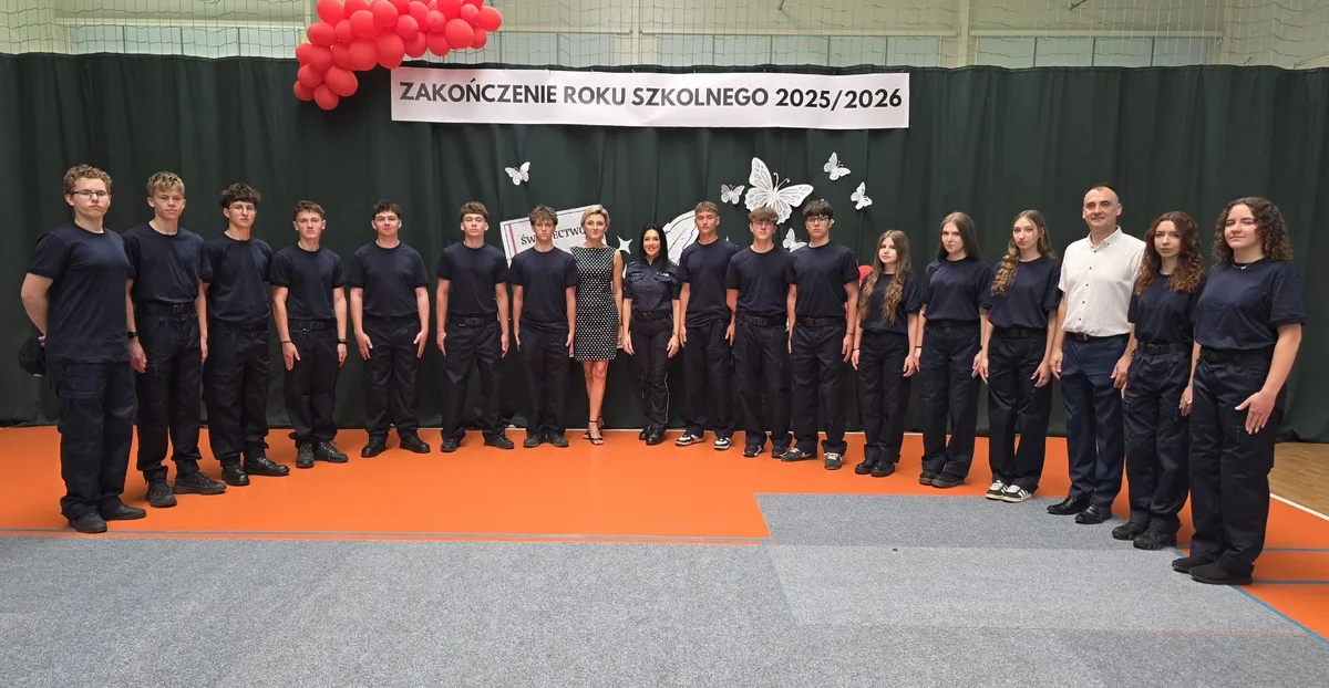 Zakończenie roku szkolnego w Zespole Szkół Ekonomicznych w Mielcu z udziałem Policji