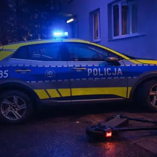 Mężczyzna zatrzymany za jazdę hulajnogą z promilem alkoholu