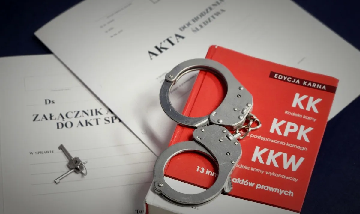 Zatrzymanie 26-letniego sprawcy oszustwa "na policjanta"