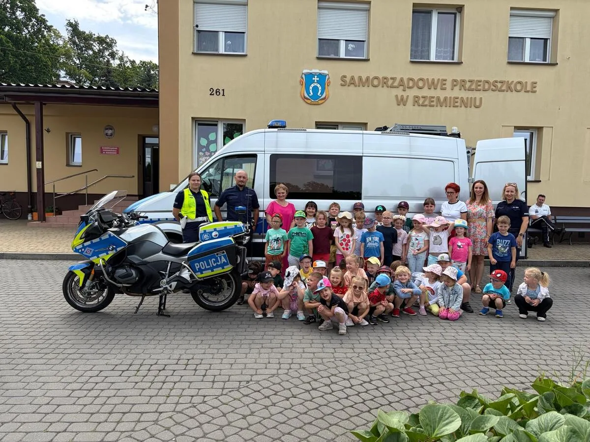Prelekcje o bezpieczeństwie w Samorządowym Przedszkolu w Rzemieniu